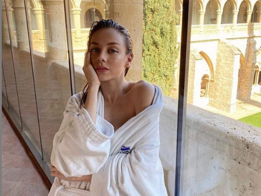 Las 10 fotos más sexys de Ester Expósito, actriz de Élite