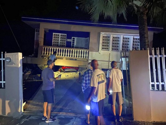 Imágenes tras fuerte sismo y réplicas que provocó pánico en Puerto Rico