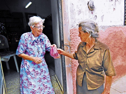 Comayagua: Programas asistenciales a la luz de la palabra