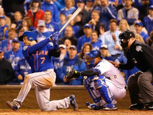 Royals 5-4 Mets en primer juego de la serie mundial de béisbol 2015