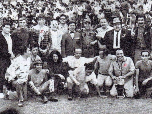 Foto de Chabelo con otros famosos se hace viral: 'Es el único que está vivo'