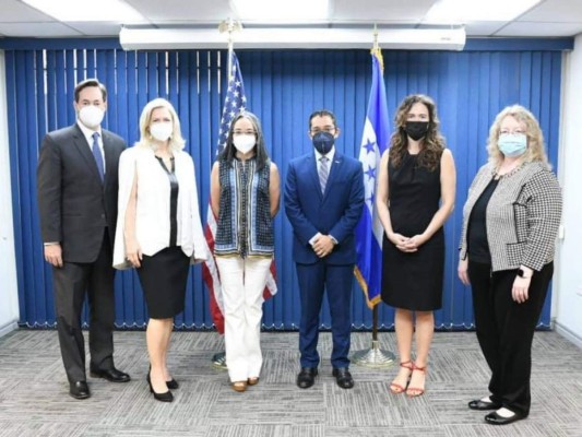Altos funcionarios de EEUU visitaron Honduras para hablar sobre corrupción
