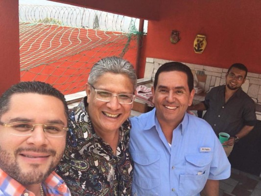 Las fotos del cumpleaños de Esdras Amado López