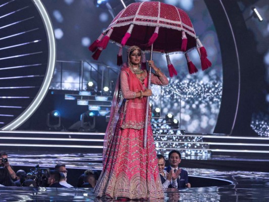 Los espectaculares trajes típicos en Miss Universo 2021