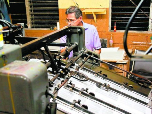 Hasta enero de 2018 entrarán en vigor leyes de la Policía Nacional