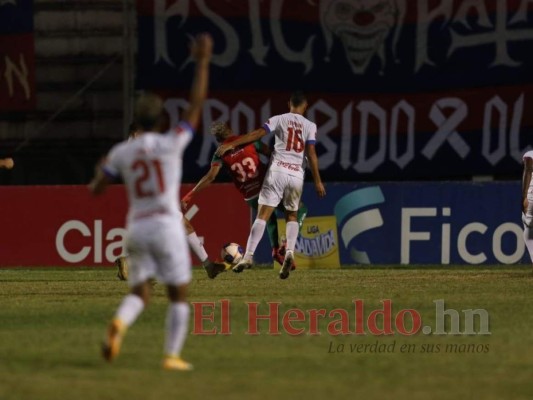 Celebración merengue y reclamos al árbitro: lo que no se vio del Olimpia-Marathón