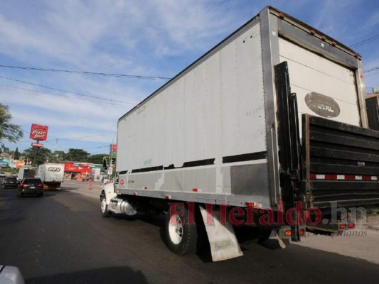 Sin retraso salen camiones con maletas electorales para segunda ruta (FOTOS)