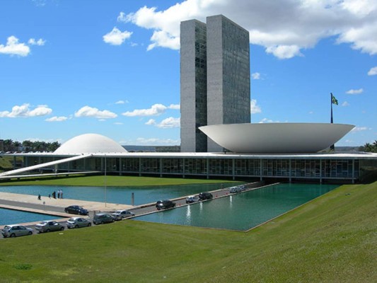 Brasil recuerda a su genio de la arquitectura