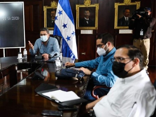 Presidente Hernández solicita ayuda a países del G-16 tras devastación de Eta e Iota