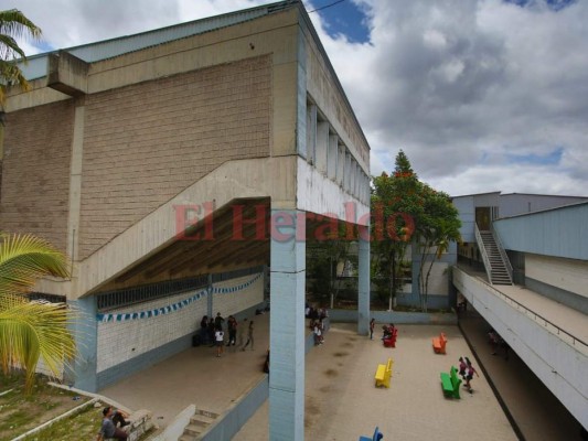Así luce el antañón Instituto Central al arribar a sus 140 años de fundación
