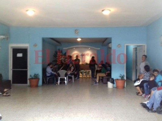 Conternación y dolor en velorio de víctima de triple asesinato en Siguatepeque