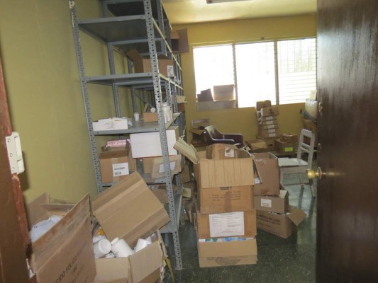 Precarias condiciones en centros de salud