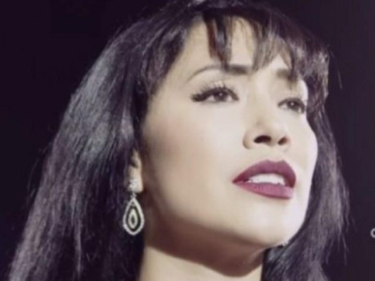 Así es Maya Zapata, la nueva Selena Quintanilla en serie de TNT