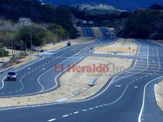 Juan Orlando Hernández inaugura Canal Seco: 'No parece que es Honduras'&nbsp;&nbsp;