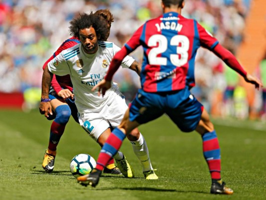 Marcelo suspendido dos partidos por dar una patada a jugador del Levante