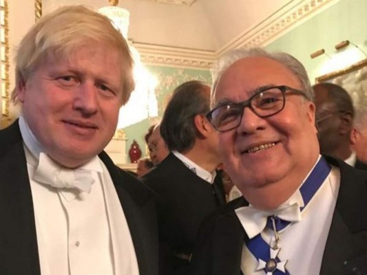 Primer Ministro Boris Johnson agradece envío de café y chocolate hondureño