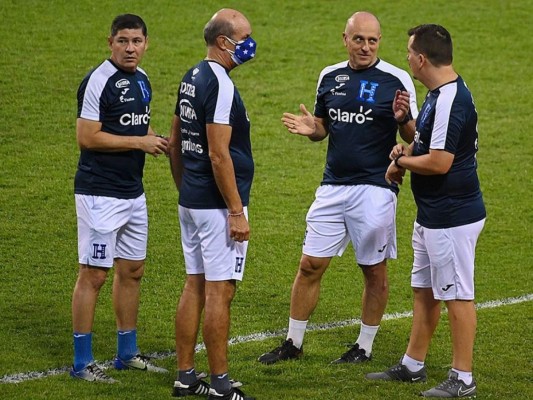 Alrededor de medio millón de dólares se le ha pagado a Coito en 31 meses de trabajo