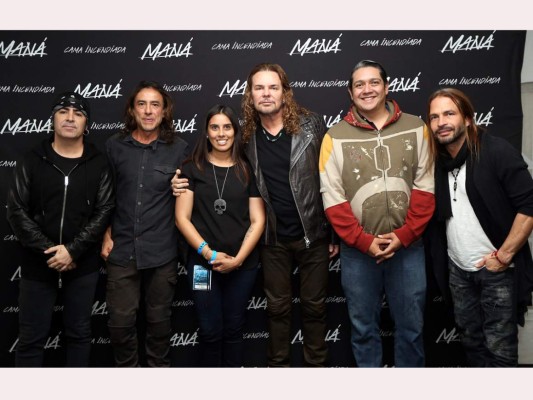 Hondureños cantan al ritmo de Maná