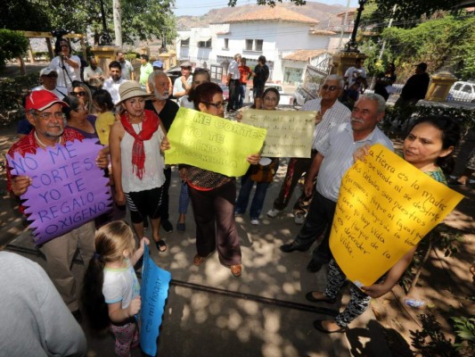 Ni un tan solo árbol cortado, claman vecinos de La Leona