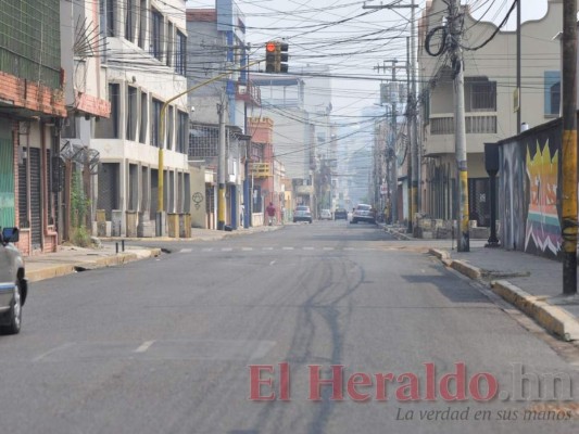 Los capitalinos en medio del Covid-19, unos acatan medidas, otros las ignoran