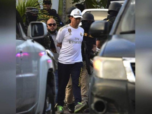 Ordenan juicio contra el excomisionado Leonel Sauceda y su esposa