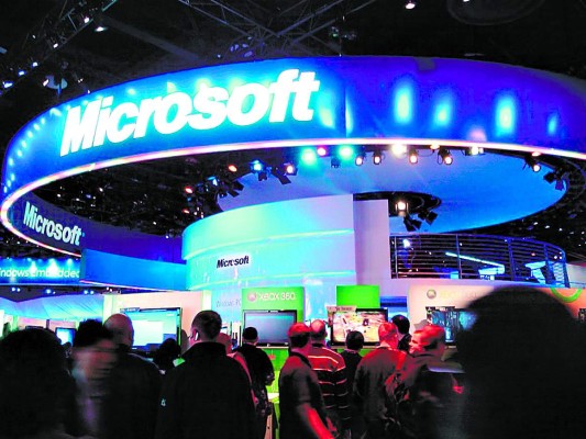 Nube impulsa ingresos de Microsoft