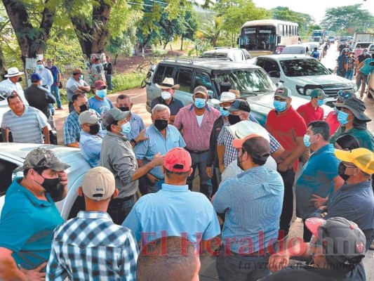 Autoridades convocan a reunión para acordar el precio de la leche