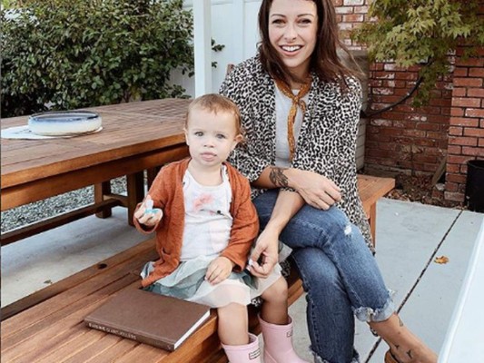 Familia pide oración para resucitar a su hija de 2 años