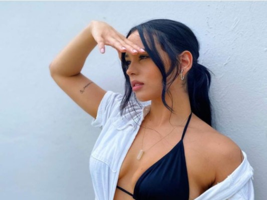AloSofia, la cantante con la que Anuel AA supuestamente engañó a Karol G (Fotos)