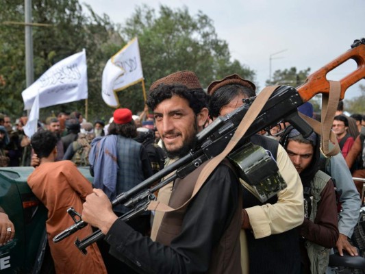 Kabul vivió su agonizante último día evacuación; talibanes festejan (FOTOS)  