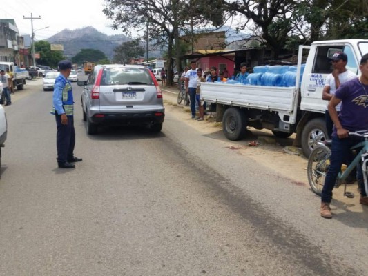 Menor muere tras ser atropellado en carretera a Jamastrán