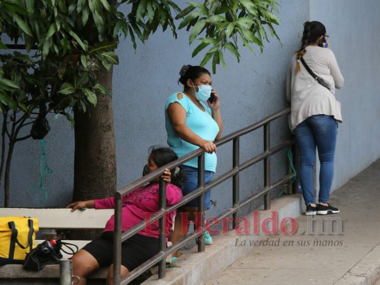 FOTOS: Insumos que el IHSS compró y sigue esperando en plena pandemia