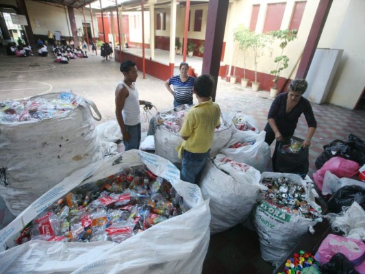 CEB se transforman a través del reto ecológico educativo