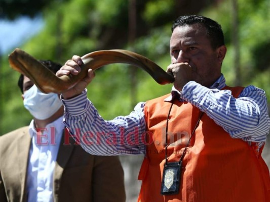 En Día de la Biblia: capitalinos manifiestan su fe ante adversidad por covid-19
