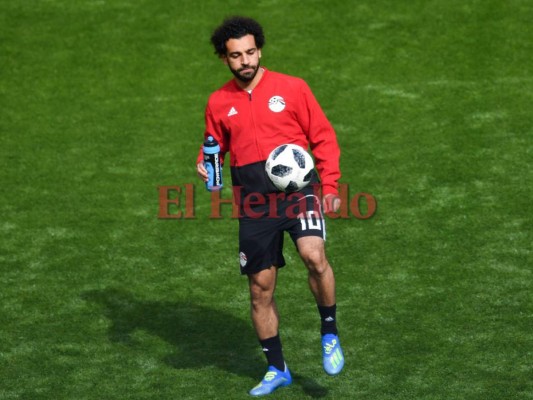 VÍDEO: Uruguay rompe maleficio ganando 1-0 en su debut ante Egipto