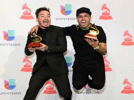Reguetón: Nicky Jam se apunta un nuevo éxito con J Balvin: 'X”
