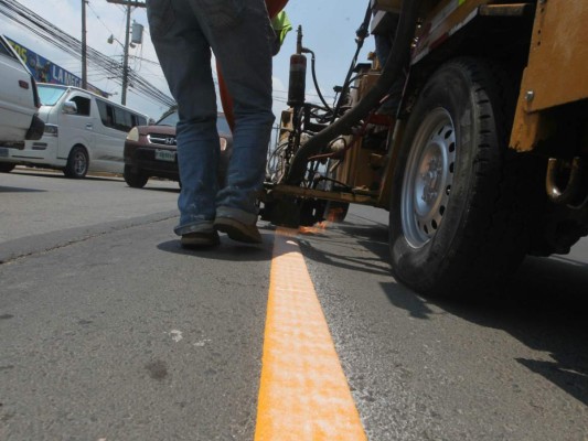 Señalizan carretera de la salida al sur de la capital de Honduras