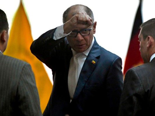 Congreso de Ecuador aprueba juicio político contra vicepresidente por Odebrecht