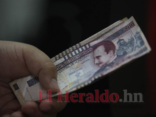 Ley beneficiará a quienes destinen 40% y 55% del salario para deudas