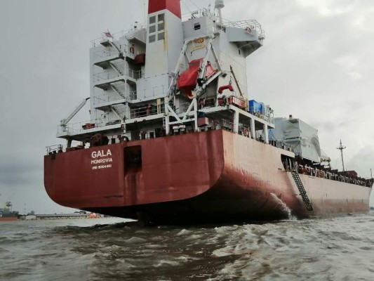Así llegaron a Honduras los restantes hospitales móviles tras larga espera (FOTOS)
