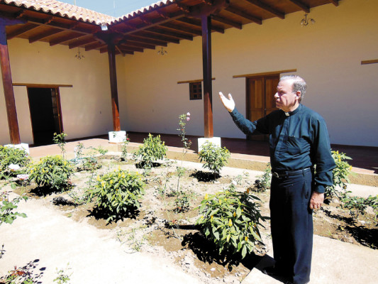 Comayagua: Programas asistenciales a la luz de la palabra