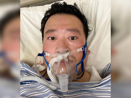 China pide perdón a familia del médico reprendido por advertir sobre virus&nbsp;&nbsp;