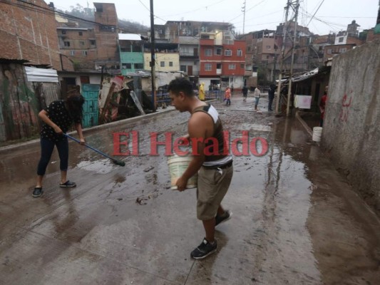Impactantes fotos de los daños provocados en el Barrio Los Jucos de la capital de Honduras