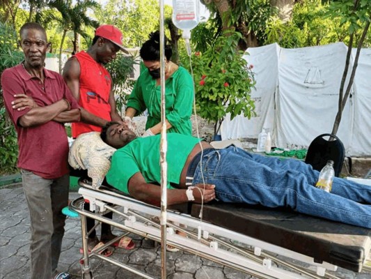 Cuba tiene 'limitaciones' de oxígeno para enfermos de covid, dice ministro