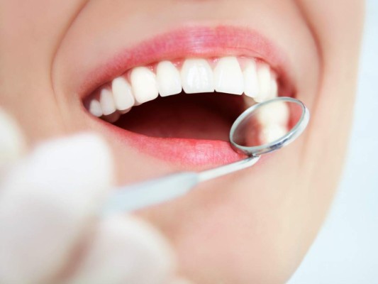 ¿Molestias con las cordales? Acá te damos consejos de cómo cuidarlas o qué hacer con ellas