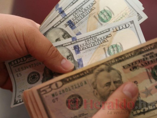 En $692 millones subió el saldo de la deuda pública del gobierno