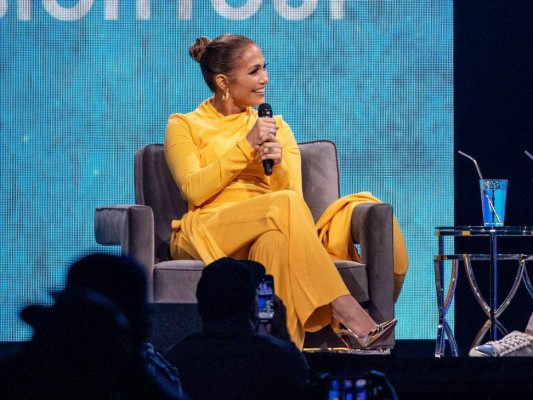 Jennifer López decepcionada porque no fue nominada en los Oscar