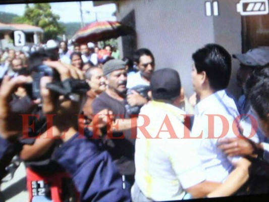 Honduras: Pobladores intentan linchar alcalde de Intibucá