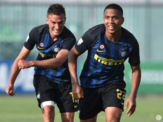 Rigoberto Rivas vacaciona en Roatán previo a su convocatoria con Honduras&nbsp;&nbsp;