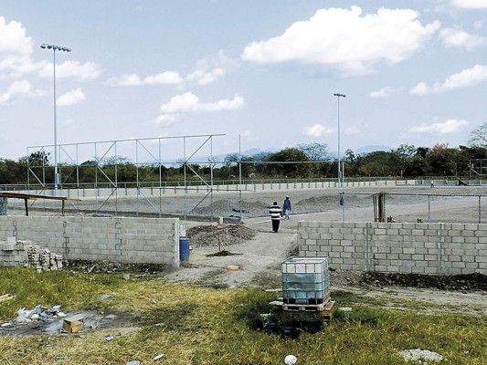 Cuatro millonarias obras se construyen en Juticalpa